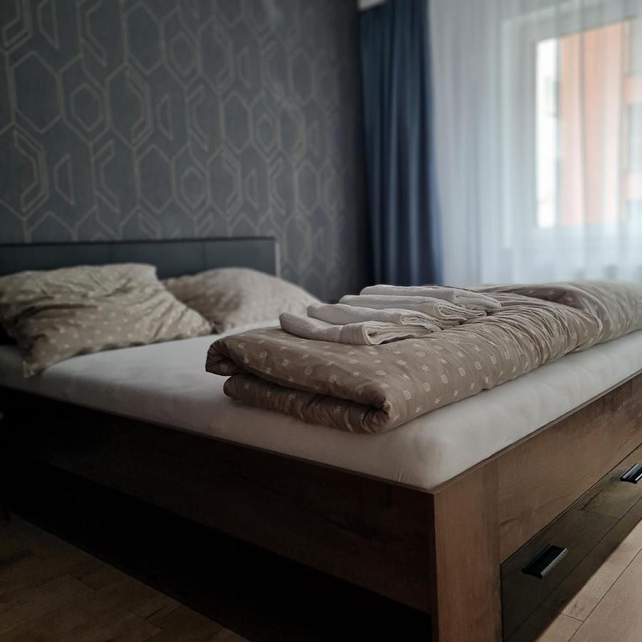 Mieszkanie W Nowoczesnym Halo Apartament W Centrum Wrocław Buitenkant foto