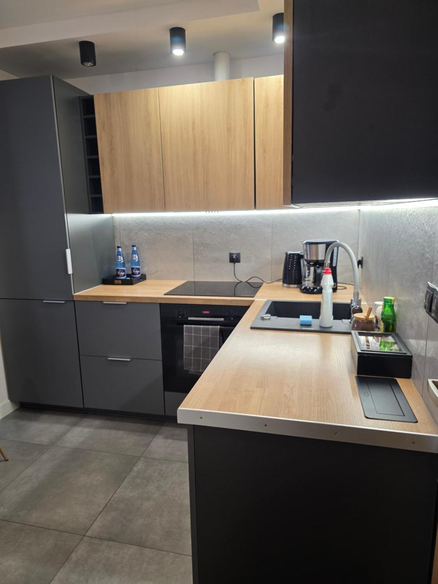 Mieszkanie W Nowoczesnym Halo Apartament W Centrum Wrocław Buitenkant foto